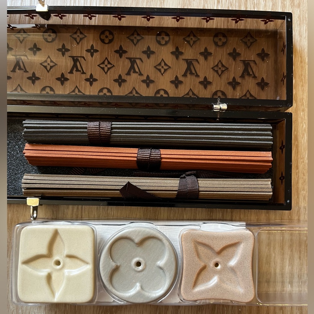 ✨Authentic Louis Vuitton Monogram Incense Set